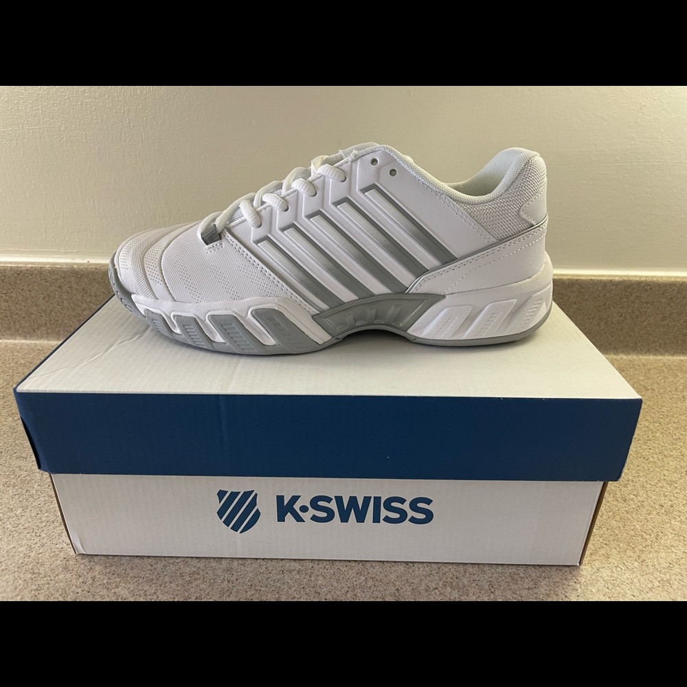 K. Swiss tennis shoes. NIB size 6 youth (7.5 women’s)